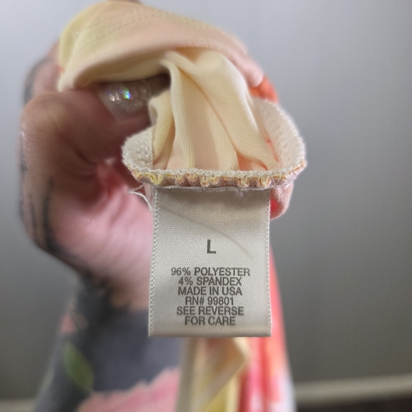 Dressbarn Floral Beaded Scoop Neck Top Size L - Picture 11 of 12